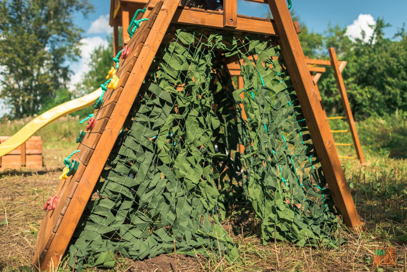 Детская площадка  Крепость Застава